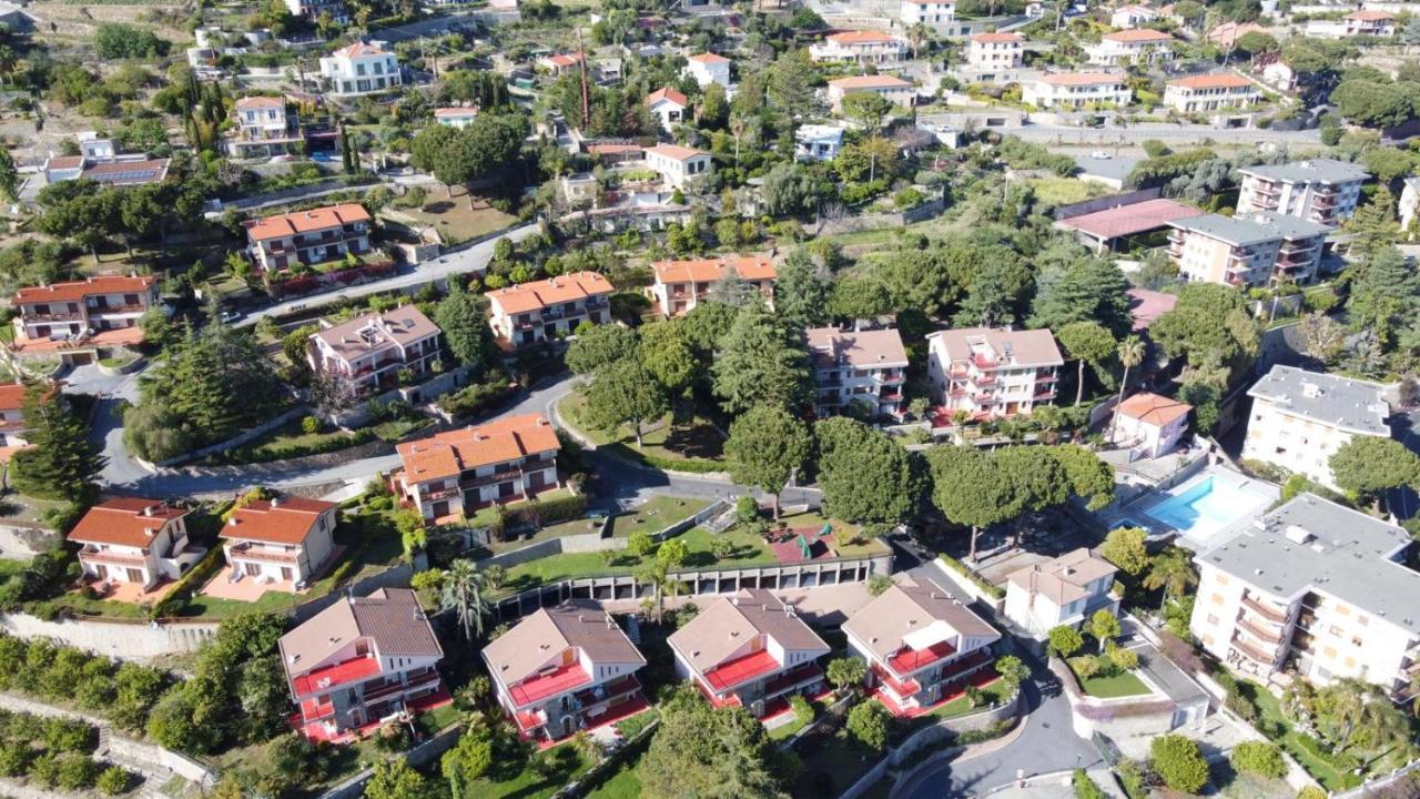 Appartement Rifugio Societa Semplice à Ospedaletti Extérieur photo