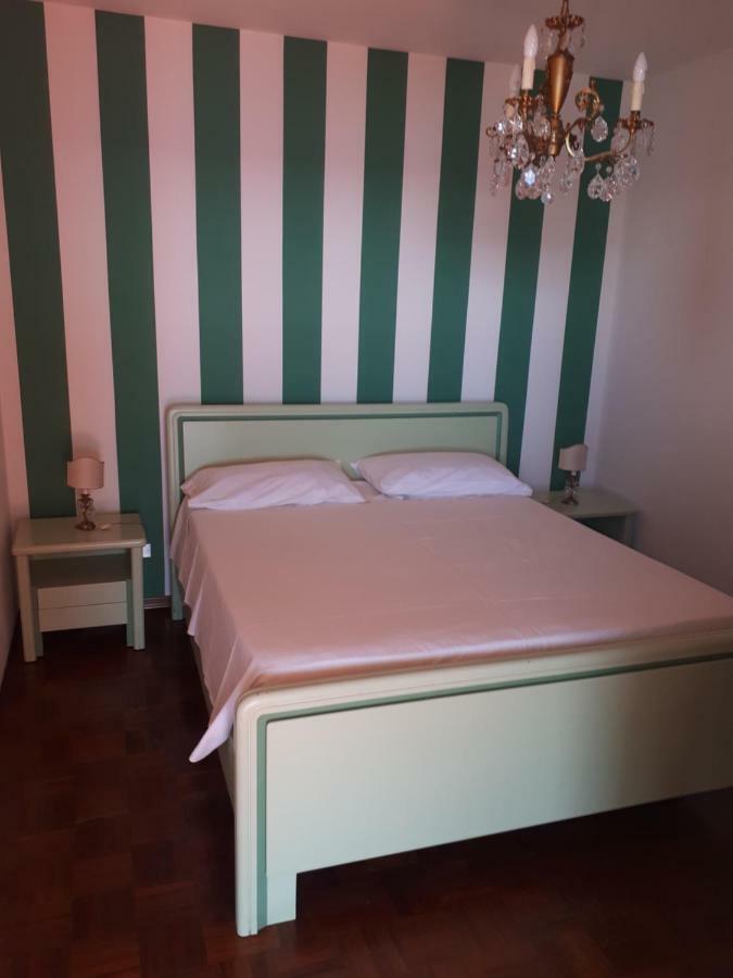 Appartement Rifugio Societa Semplice à Ospedaletti Extérieur photo