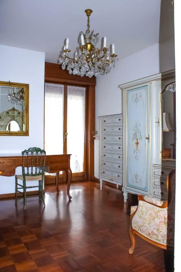 Appartement Rifugio Societa Semplice à Ospedaletti Extérieur photo